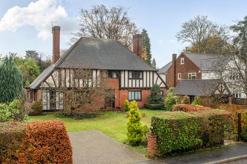 5 bedroom house for sale, Cedar Road, Farnborough, GU14