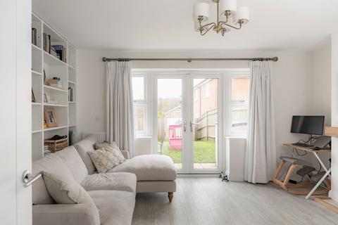 3 bedroom terraced house for sale, St. Francis Close, Tring, Hertfordshire HP23