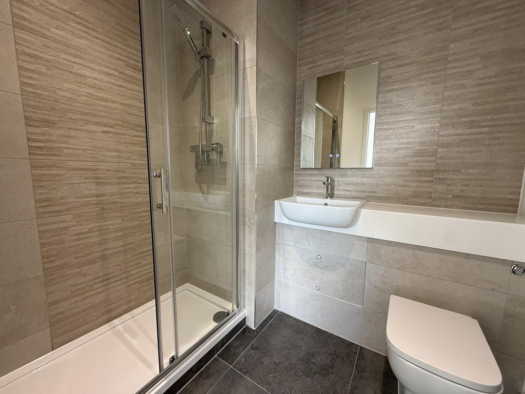 En-suite Bathroom