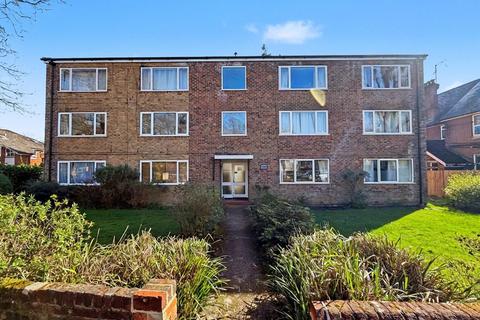 2 bedroom flat for sale, Banister Park