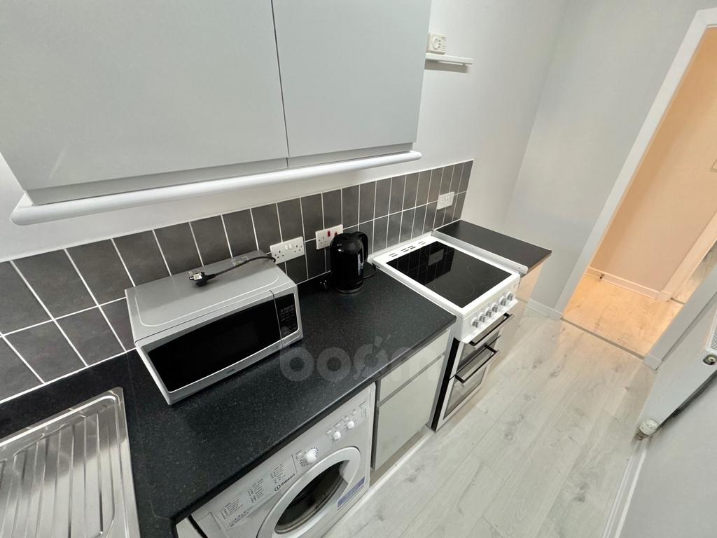 Muirend Street, Kilbirnie kitchen shot