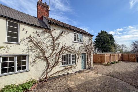 4 bedroom semi-detached house for sale, Mill Street, Mildenhall