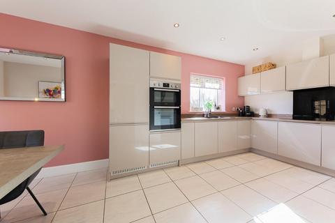 4 bedroom detached house for sale, Fulmar Drive, Backworth Park, NE27