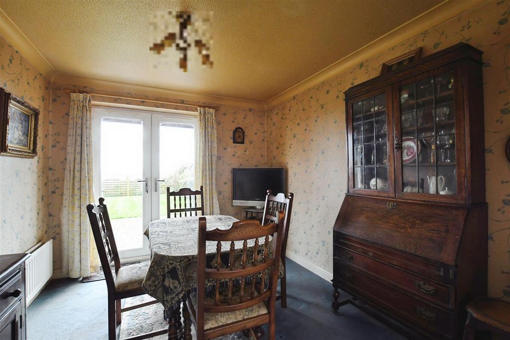 Breakfast Room