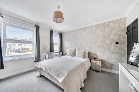 2 bedroom terraced house for sale, Gibson Street, Sittingbourne, Kent, ME10