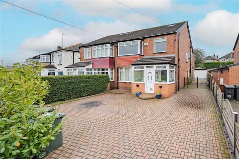 4 bedroom semi-detached house for sale, Sandhill Oval, Leeds, West Yorkshire