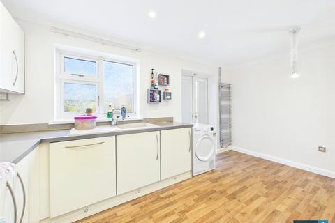 3 bedroom detached house for sale, Arden Gate, Doncaster, South Yorkshire, DN4