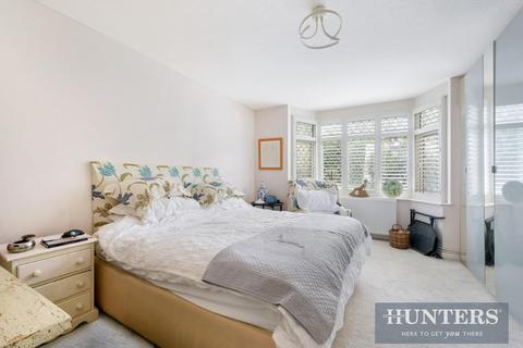 undefined, London Road, Ewell