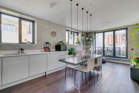 1 bedroom flat to rent, Ariana Apartments, 89 Lillie Road, London SW6