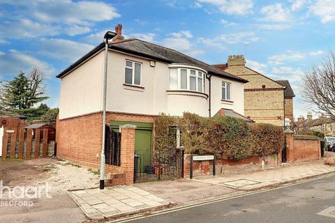 undefined, Clarendon Street, Bedford