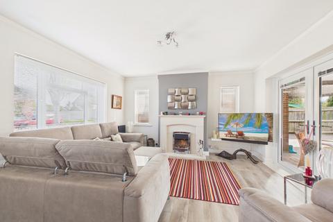 3 bedroom bungalow for sale, Baldric Road, Kent CT20