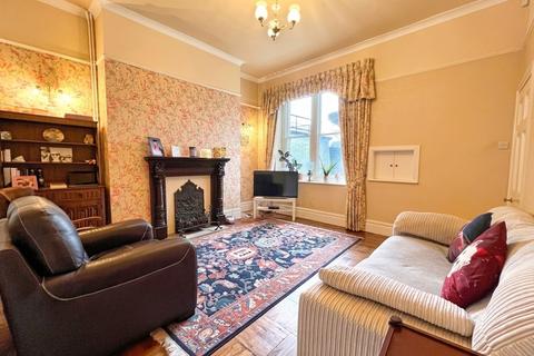 5 bedroom terraced house for sale, The Shield, 49 Eastgate, Cowbridge, The Vale of Glamorgan CF71 7EL