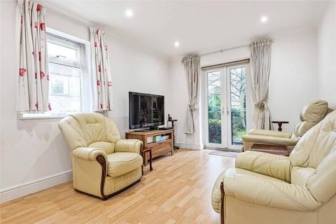 2 bedroom flat for sale, Forge Lane, Northwood, HA6