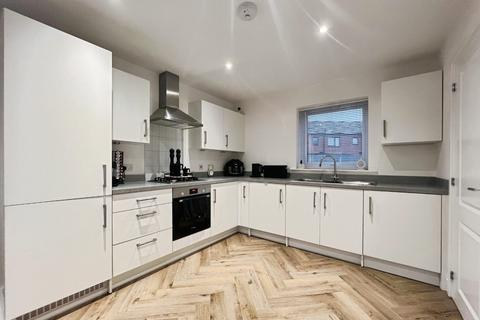 undefined, Tonbridge Close, Merseyside CH42