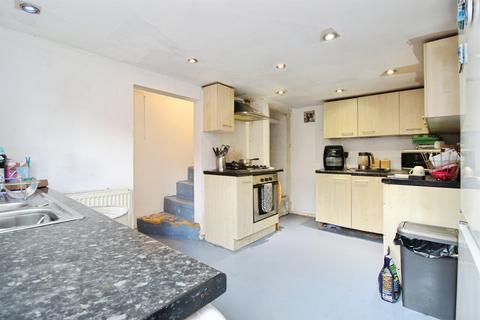 undefined, Longroyd Place, Leeds