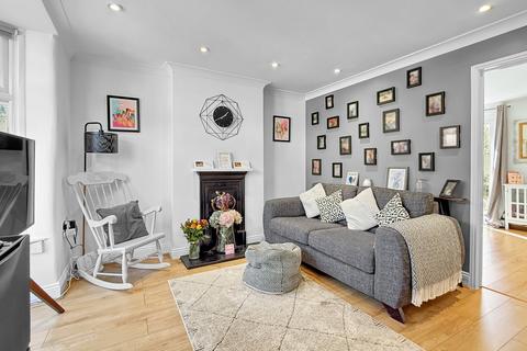 2 bedroom end of terrace house for sale, Mount Road, Braintree, CM7