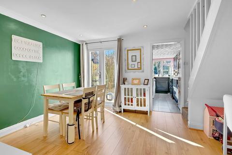 2 bedroom end of terrace house for sale, Mount Road, Braintree, CM7