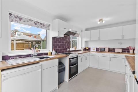 3 bedroom detached house for sale, Kingsmead, Seaford