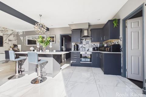 3 bedroom semi-detached house for sale, Bedale Grove, Durham TS19