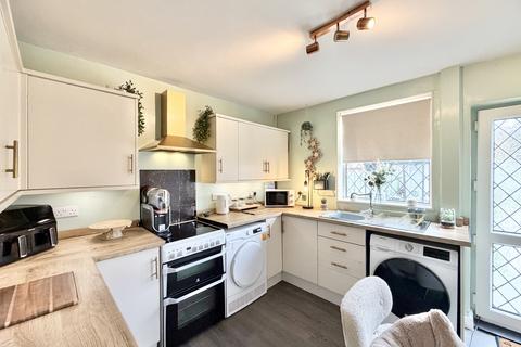 3 bedroom terraced house for sale, Garden Village, Micklefield