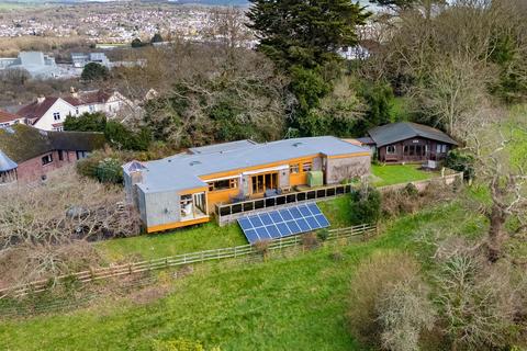 4 bedroom detached house for sale, Seymour Road, Newton Abbot