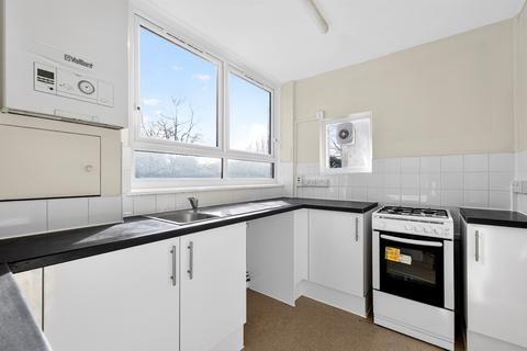 2 bedroom flat for sale, Stoford Close, London