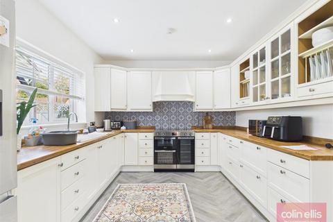 3 bedroom detached bungalow for sale, Wold View Park, Scarborough