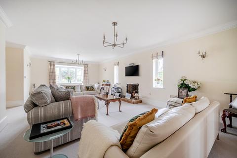 undefined, Richings Place, Iver, SL0