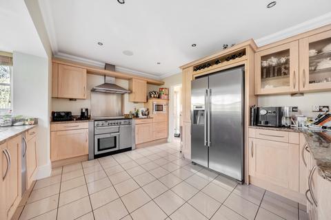 undefined, Richings Place, Iver, SL0