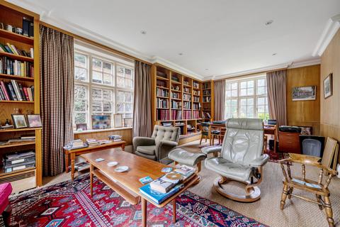 undefined, Bulstrode Way, Gerrards Cross, SL9