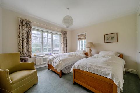 undefined, Bulstrode Way, Gerrards Cross, SL9