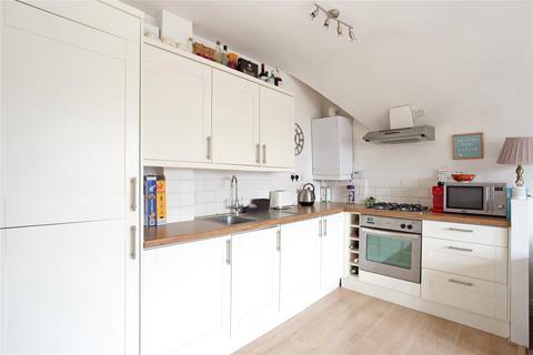 2 bedroom flat for sale, Telford Avenue, London, SW2