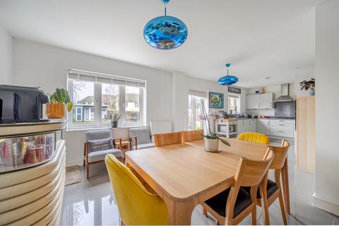 4 bedroom house for sale, Grange Road, Gerrards Cross, SL9