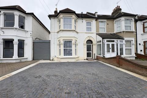 undefined, Grosvenor Road, Ilford,