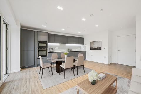2 bedroom flat to rent, Wheatstone Gardens, London W10
