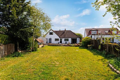 undefined, Coppice Drive, Wraysbury, TW19