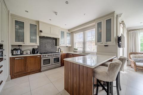 undefined, Oak Wood Place, Gerrards Cross, SL9