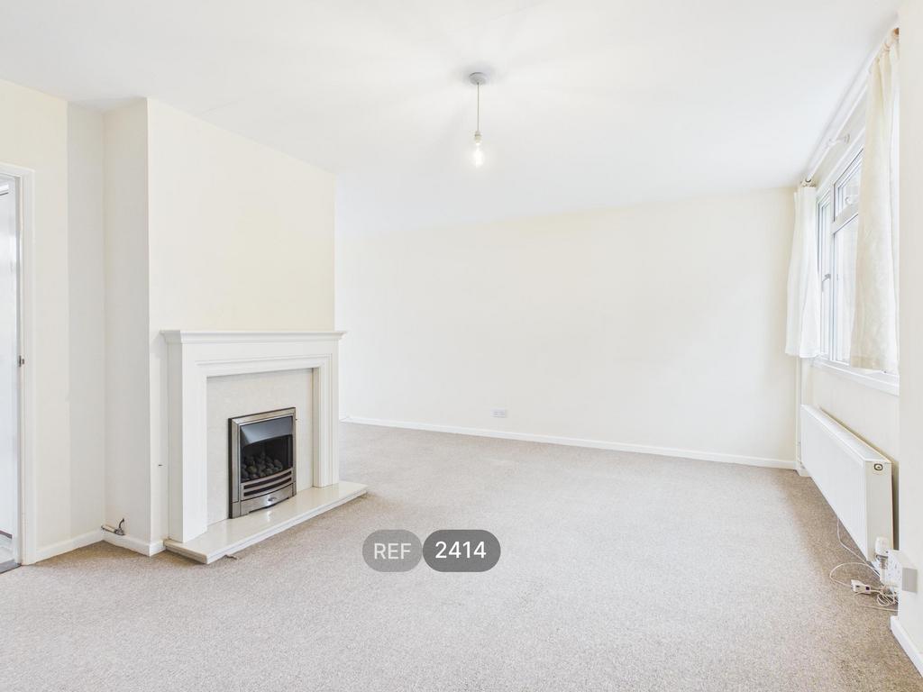 Living/Dining area