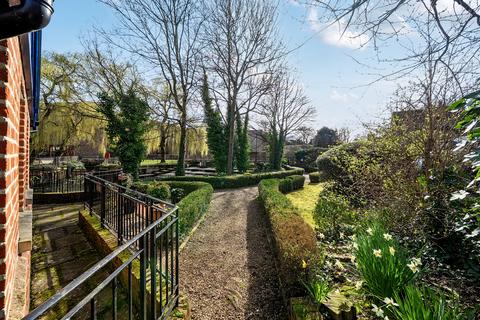 2 bedroom house for sale, Town Mill Mews, Hertford, SG14
