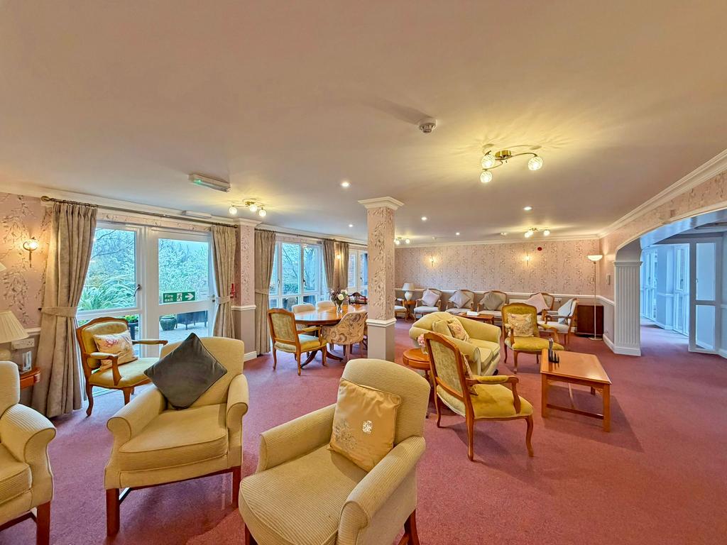Communal Lounge