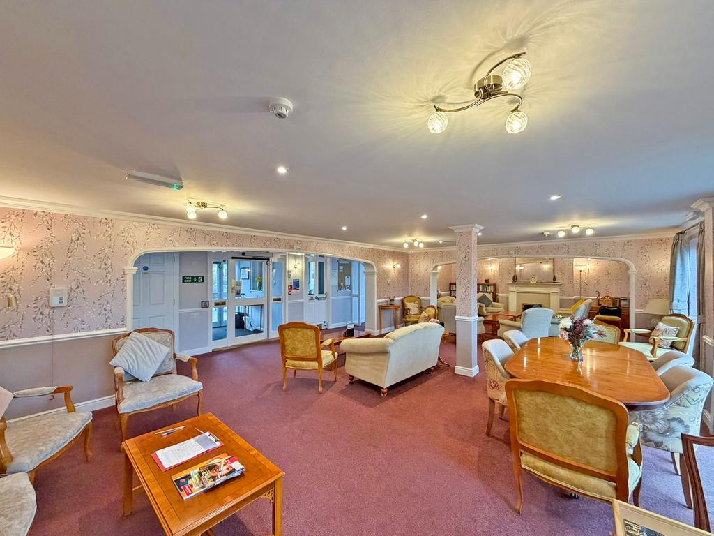 Communal Lounge
