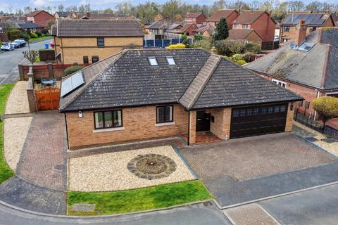 3 bedroom detached bungalow for sale, Paddocks View, Long Eaton