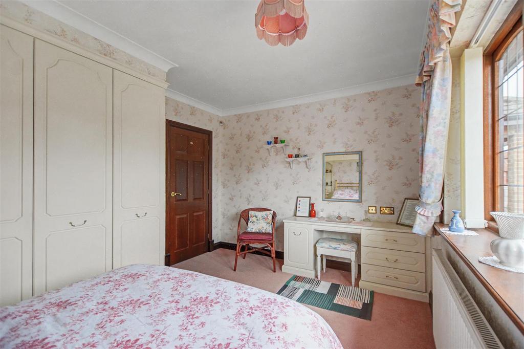 Bedroom 2 3.jpeg