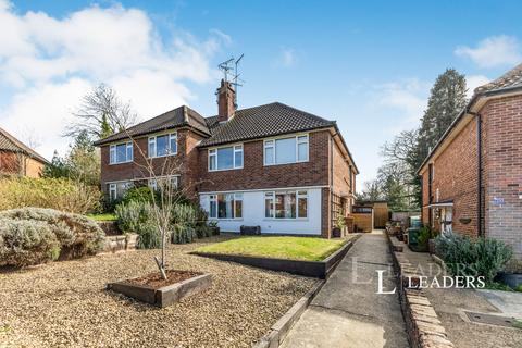 undefined, Minchin Close, Leatherhead, Surrey, KT22