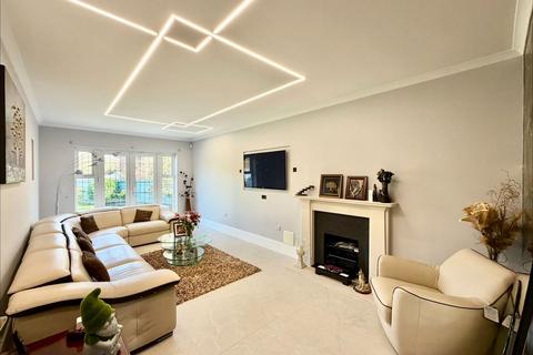 undefined, Flora Close, Stanmore HA7