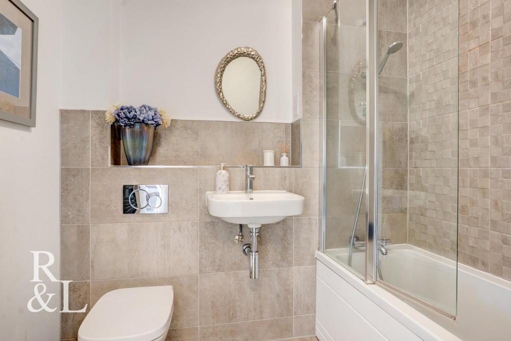 12 Dairy Lane (18).jpg