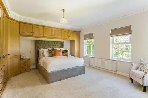 4 bedroom house for sale, Elmwood Park, Gerrards Cross, SL9