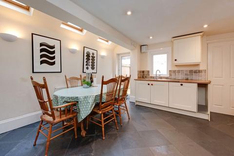 undefined, Kerrison Road, London SW11