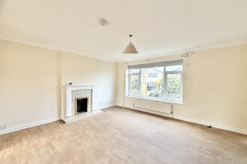 4 bedroom detached house for sale, Ledston Avenue, Garforth