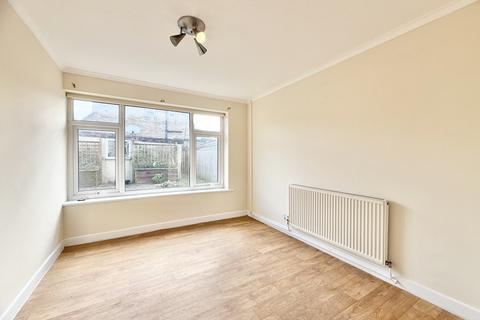 4 bedroom detached house for sale, Ledston Avenue, Garforth